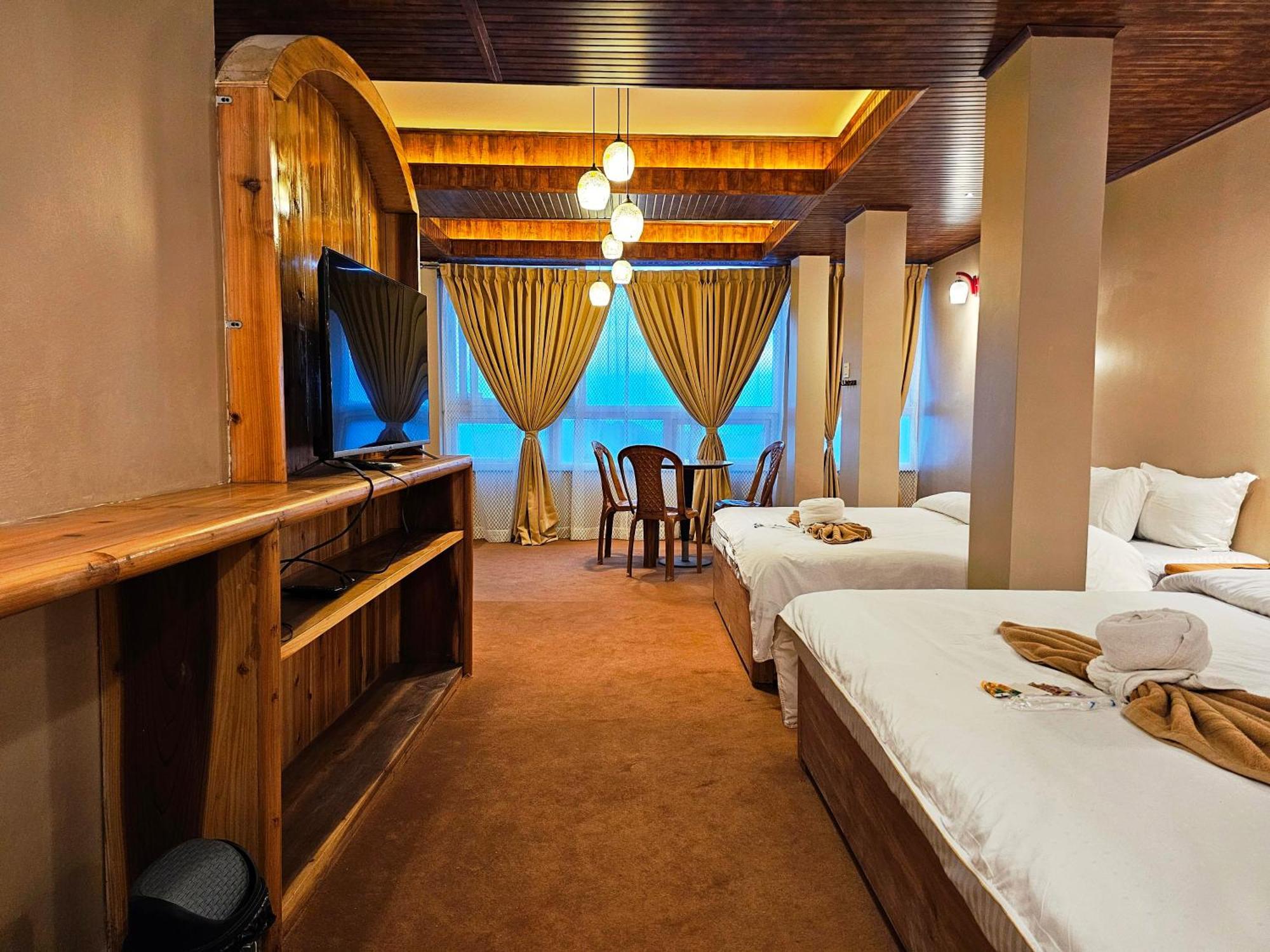 Hotel Golden Orchid Дарджилінг Екстер'єр фото