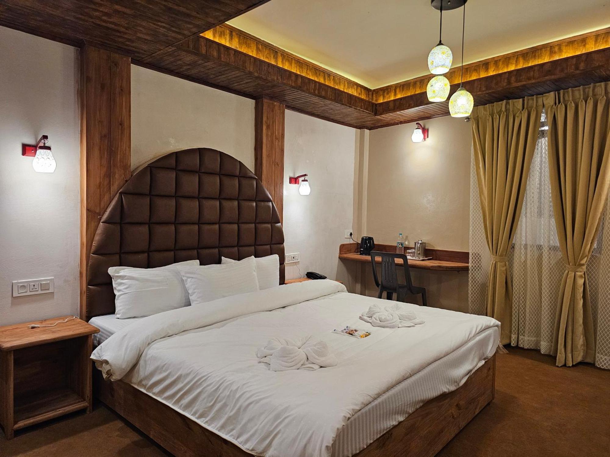 Hotel Golden Orchid Дарджилінг Екстер'єр фото