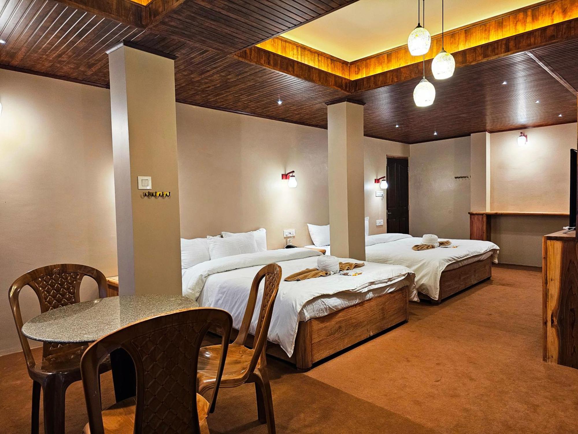 Hotel Golden Orchid Дарджилінг Екстер'єр фото